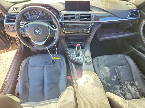 WBA8B9G55HNU50175 2017 BMW 3ER - Image 8