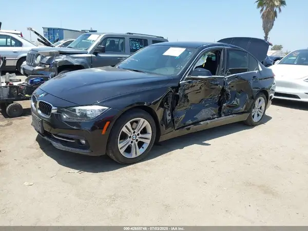 WBA8B9G55HNU51133 2017 BMW 3ER - Image 2