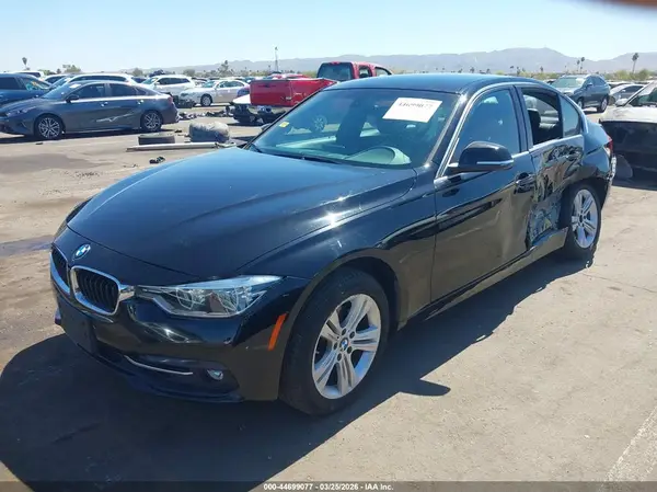 WBA8B9G55JNU57908 2018 BMW 3ER - Image 2
