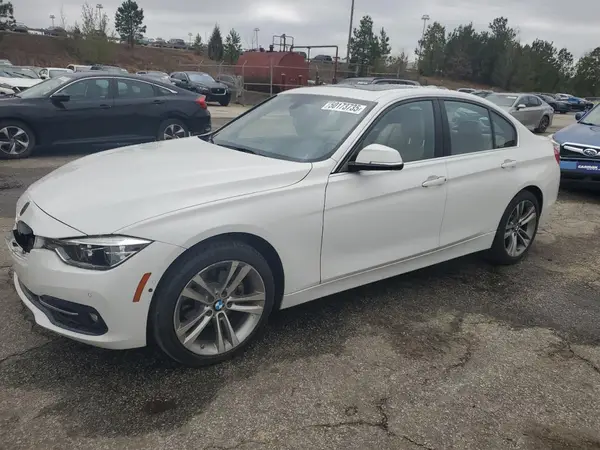 WBA8B9G55JNU95784 2018 BMW 3ER - Image 1