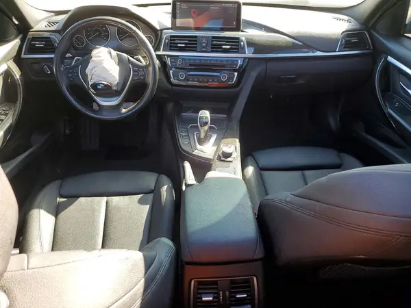 WBA8B9G55JNU96384 2018 BMW 3ER - Image 8