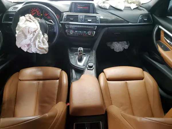 WBA8B9G55JNU98555 2018 BMW 3ER - Image 8