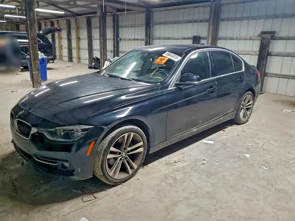 WBA8B9G55JNV00482 2018 BMW 3ER - Image 1