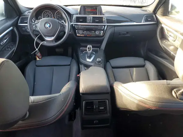 WBA8B9G55JNV00577 2018 BMW 3ER - Image 8