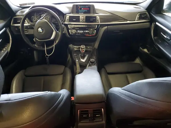 WBA8B9G55JNV11479 2018 BMW 3ER - Image 8