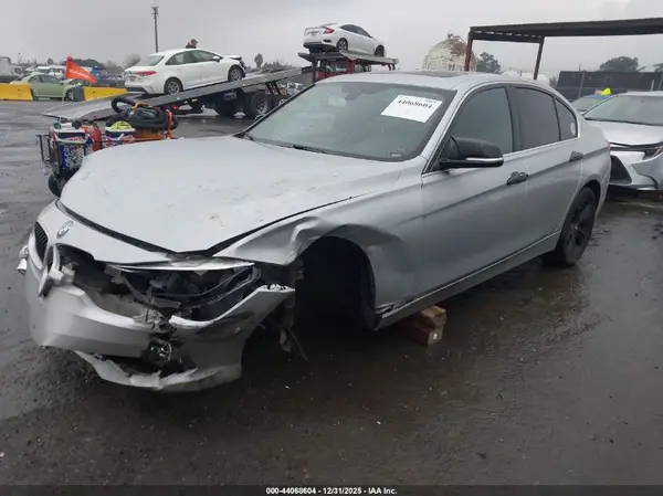WBA8B9G56HNU50119 2017 BMW 3ER - Image 2