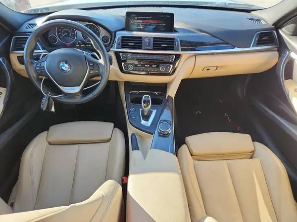 WBA8B9G56HNU51304 2017 BMW 3ER - Image 8