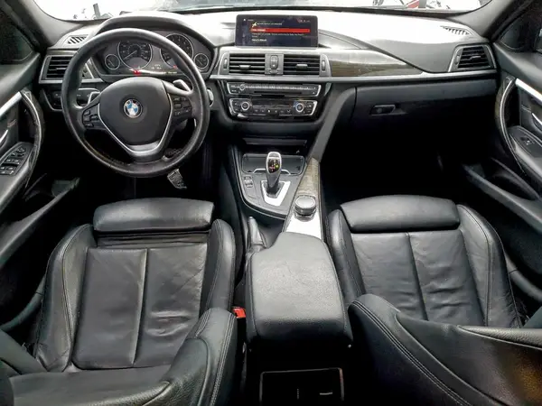 WBA8B9G56JNU96281 2018 BMW 3ER - Image 8