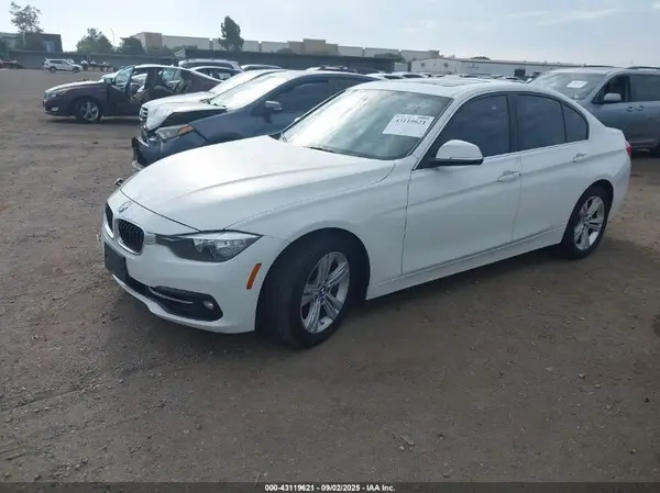 WBA8B9G57HNU09417 2017 BMW 3ER - Image 2