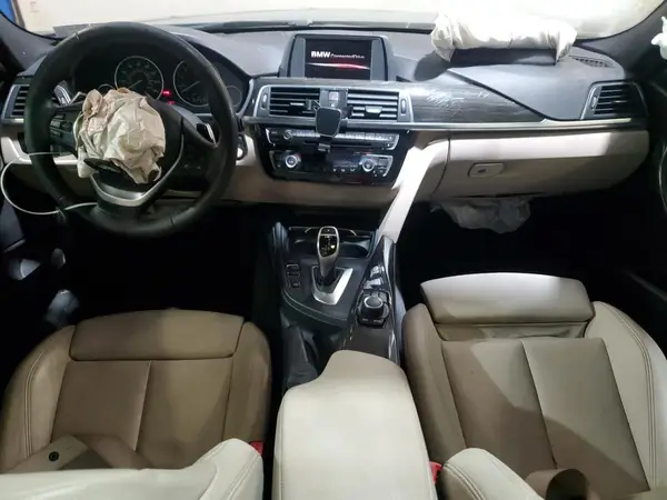 WBA8B9G57HNU09868 2017 BMW 3ER - Image 8