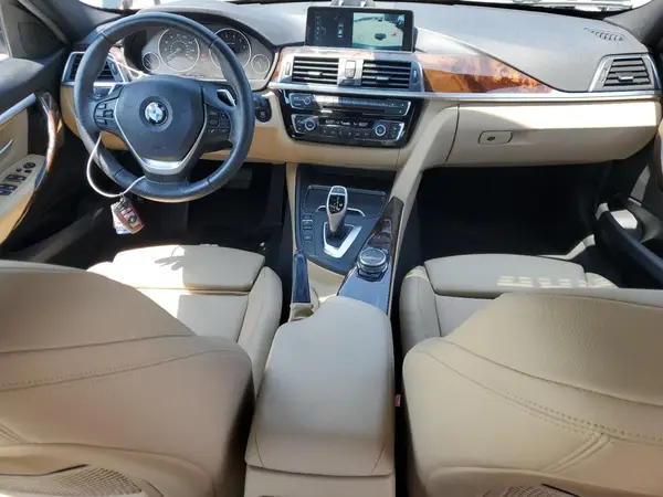 WBA8B9G57HNU49741 2017 BMW 3ER - Image 8