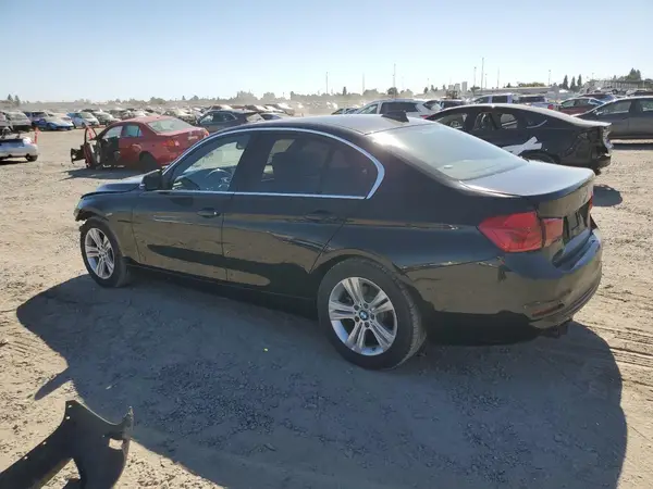 WBA8B9G57HNU49836 2017 BMW 3ER - Image 2