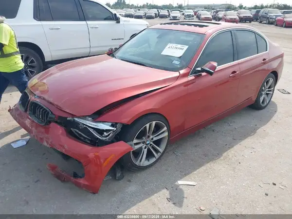 WBA8B9G57JNU58123 2018 BMW 3ER - Image 2