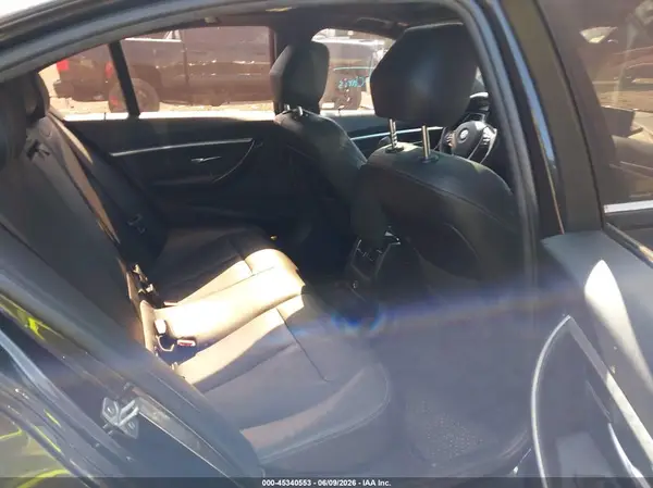 WBA8B9G57JNU95821 2018 BMW 3ER - Image 8