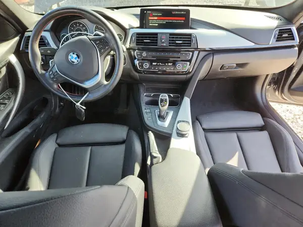 WBA8B9G57JNU96046 2018 BMW 3ER - Image 8
