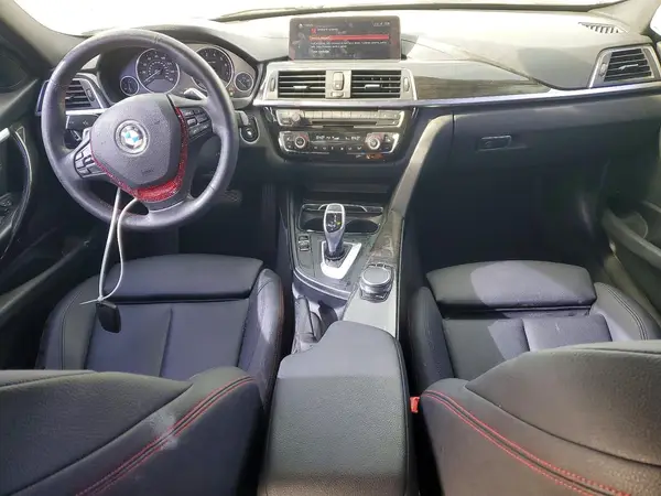 WBA8B9G57JNU98671 2018 BMW 3ER - Image 8