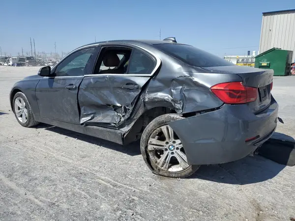 WBA8B9G58HNU49005 2017 BMW 3ER - Image 2