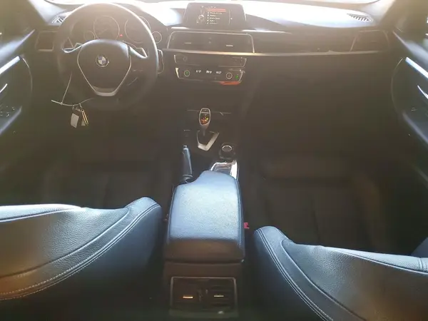 WBA8B9G58HNU49702 2017 BMW 3ER - Image 8