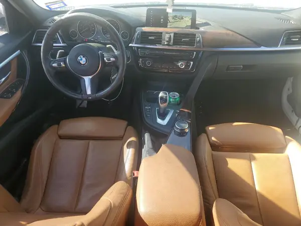 WBA8B9G58JNU57787 2018 BMW 3ER - Image 8