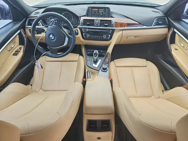 WBA8B9G58JNU57949 2018 BMW 3ER - Image 8