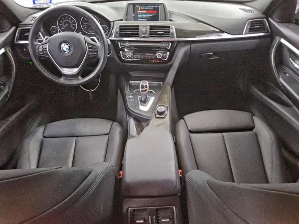 WBA8B9G58JNU97187 2018 BMW 3ER - Image 8