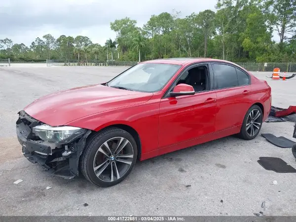 WBA8B9G58JNU97397 2018 BMW 3ER - Image 2