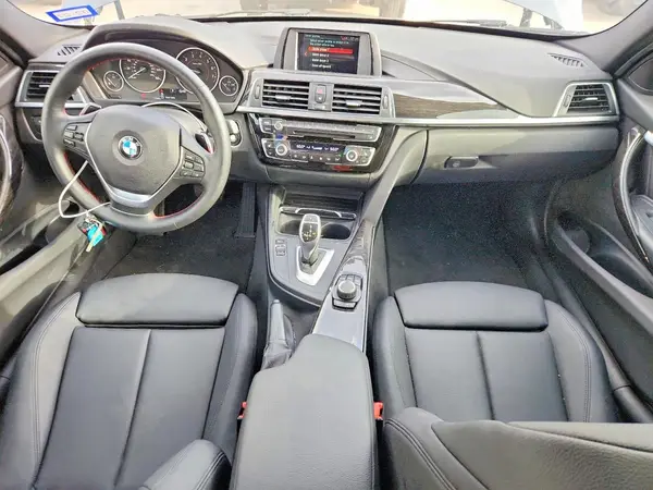 WBA8B9G58JNU97481 2018 BMW 3ER - Image 8