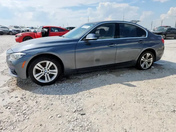 WBA8B9G58JNU97741 2018 BMW 3ER - Image 1