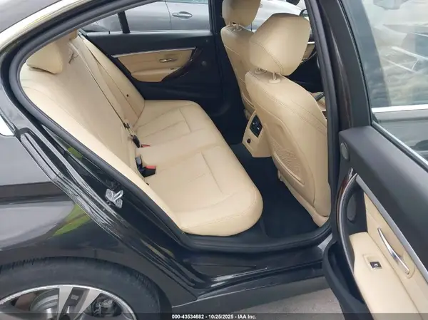 WBA8B9G58JNU97948 2018 BMW 3ER - Image 8