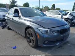 WBA8B9G58JNV00573 2018 BMW 3ER