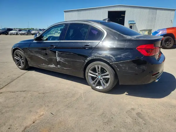 WBA8B9G59HNU09127 2017 BMW 3ER - Image 2