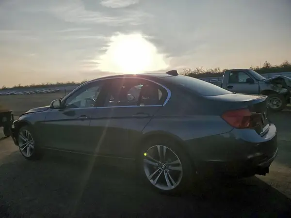 WBA8B9G59HNU09838 2017 BMW 3ER - Image 2