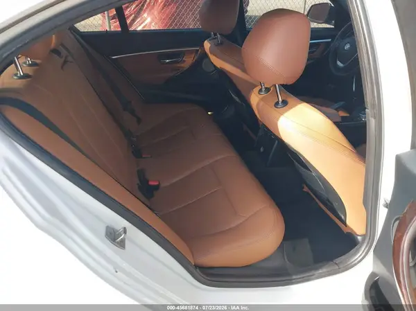 WBA8B9G59HNU49188 2017 BMW 3ER - Image 8