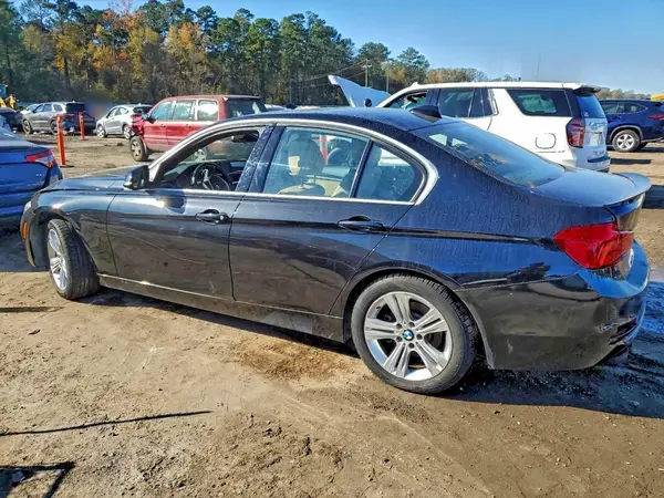 WBA8B9G59HNU49501 2017 BMW 3ER - Image 2
