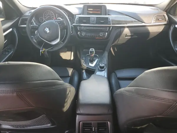 WBA8B9G59HNU50972 2017 BMW 3ER - Image 8