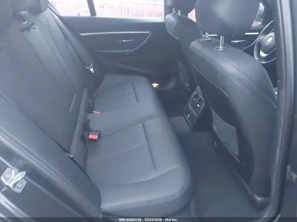 WBA8B9G59JNU57846 2018 BMW 3ER - Image 8