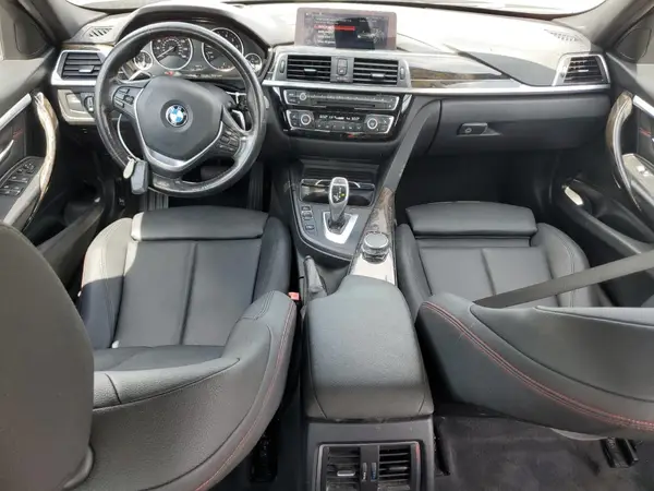 WBA8B9G59JNU96761 2018 BMW 3ER - Image 8