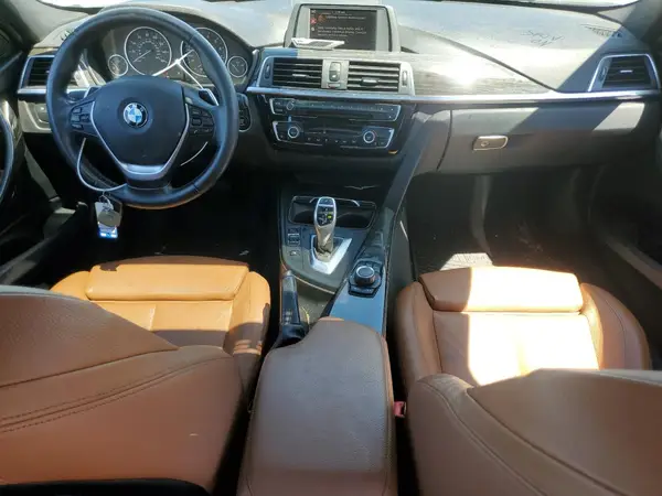 WBA8B9G5XHNU48860 2017 BMW 3ER - Image 8