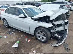 WBA8B9G5XHNU49068 2017 BMW 3ER