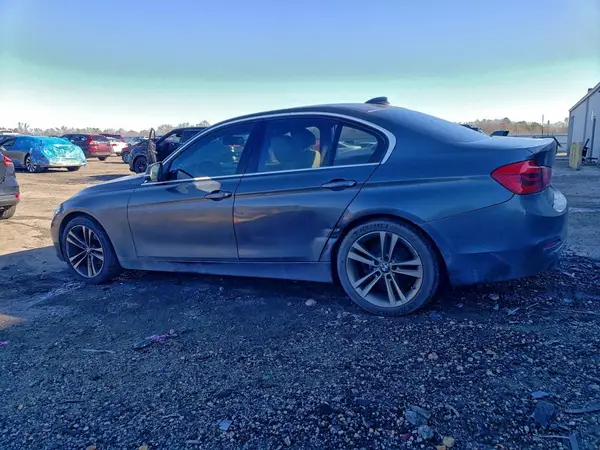 WBA8B9G5XHNU49930 2017 BMW 3ER - Image 2