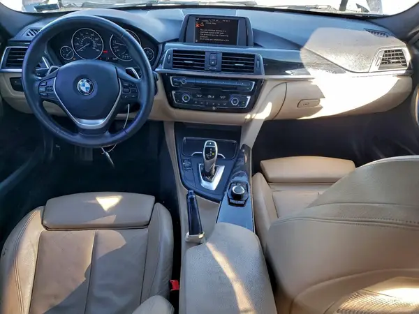 WBA8B9G5XHNU49930 2017 BMW 3ER - Image 8