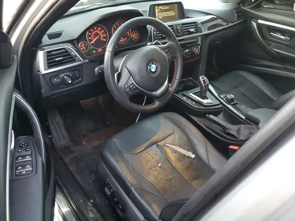 WBA8B9G5XHNU51077 2017 BMW 3ER - Image 8