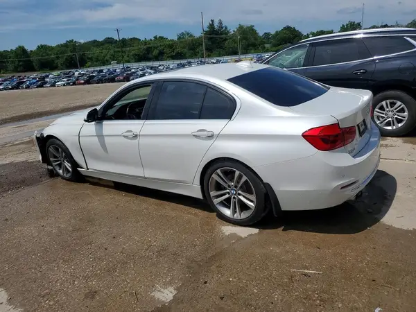 WBA8B9G5XHNU51578 2017 BMW 3ER - Image 2