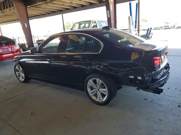 WBA8B9G5XHNU51855 2017 BMW 3ER - Image 2