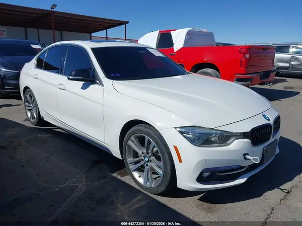 WBA8B9G5XJNU96929 2018 BMW 3ER - Image 1