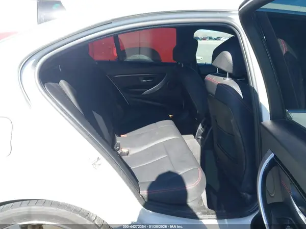 WBA8B9G5XJNU96929 2018 BMW 3ER - Image 8