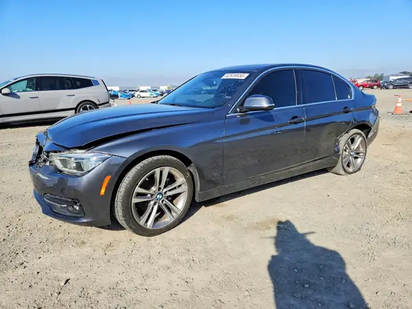 WBA8B9G5XJNV00591 2018 BMW 3ER