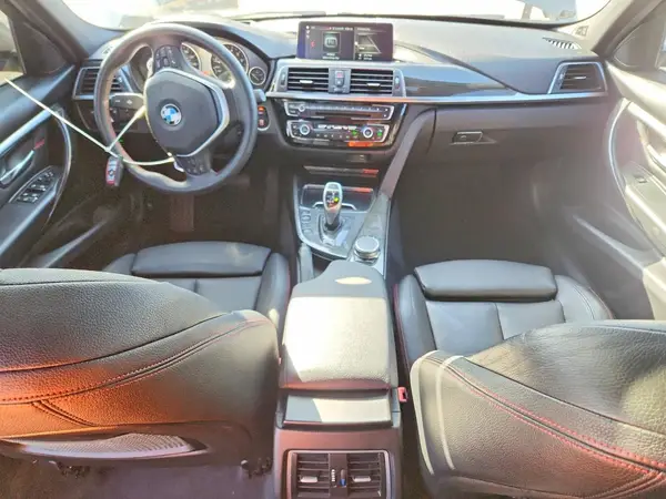 WBA8B9G5XJNV00591 2018 BMW 3ER - Image 8