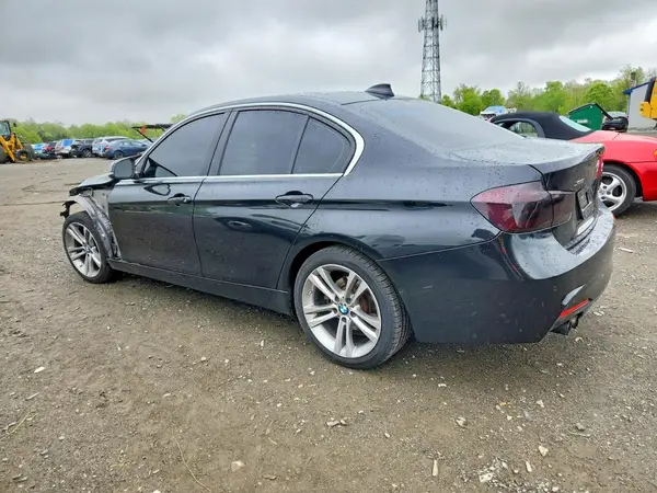 WBA8D9C30HA005574 2017 BMW 3ER - Image 2