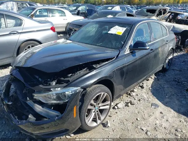 WBA8D9C30HA011651 2017 BMW 3ER - Image 2